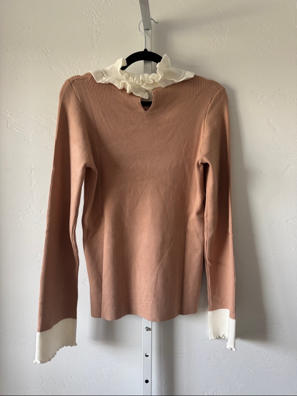 054 PLUS Identity Long Sleeve Ruffle Collar Detail Ribbed Top - Picture 6 of 10